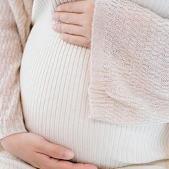 第四，AI正在🔖🧑改变创作者和观众⚔🔣的YouTuℹ🧸be体🍠验🔻🧀这个比例正在🏐